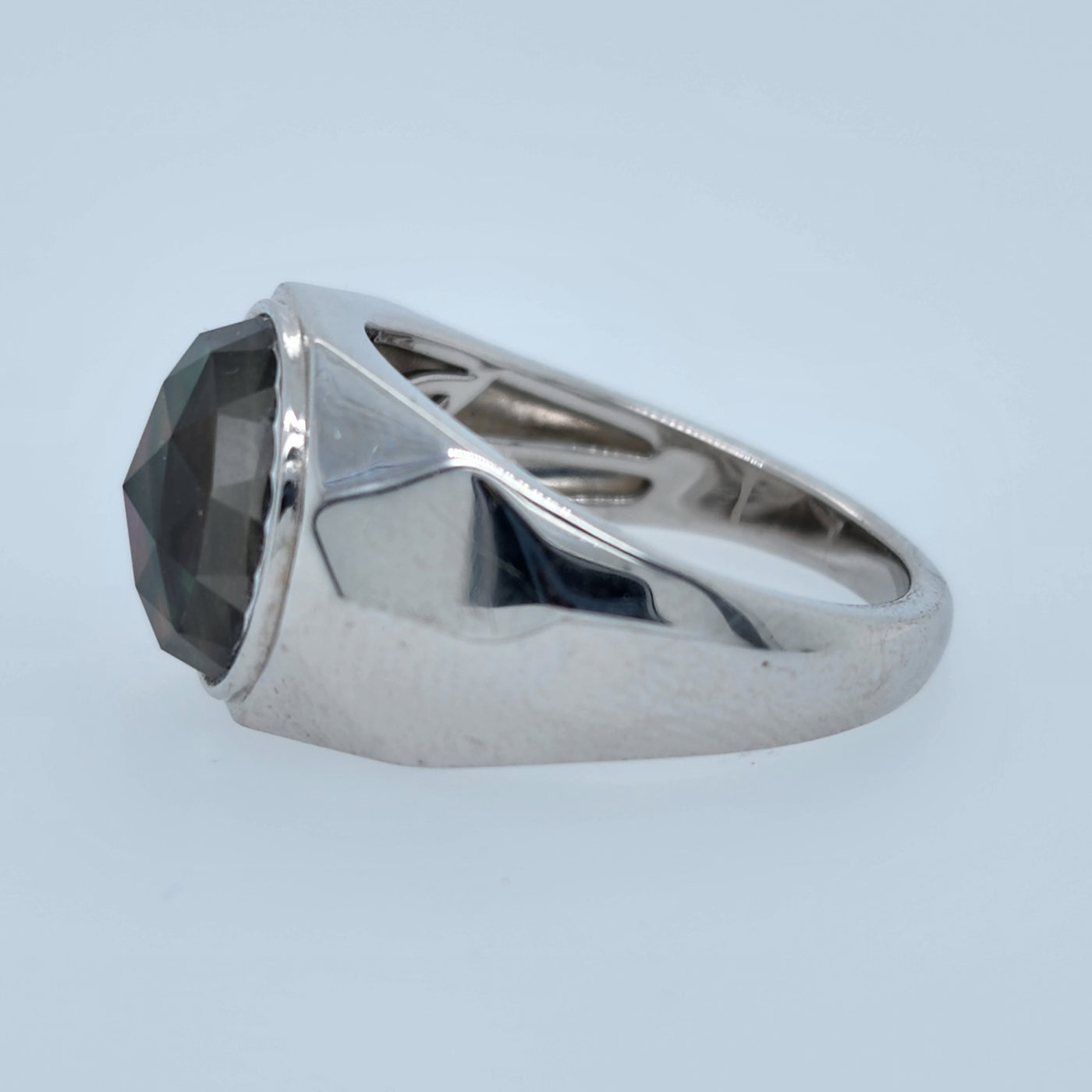 Men's Fashion Ring With Rose Cut Gemstone